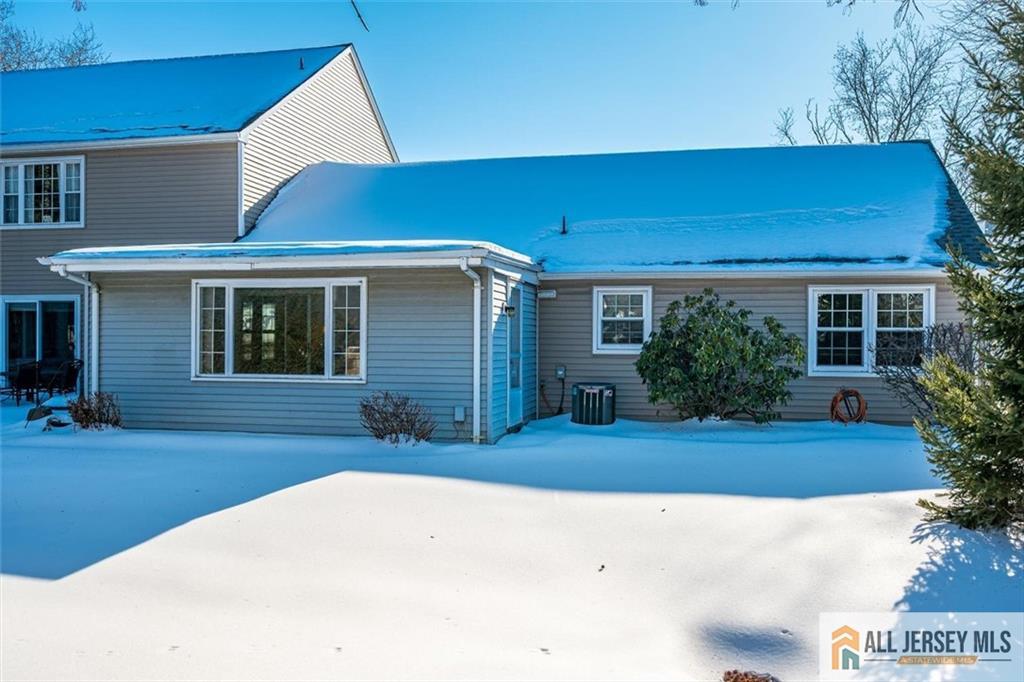 38 Concord UNIT E, Monroe, NJ, 08831