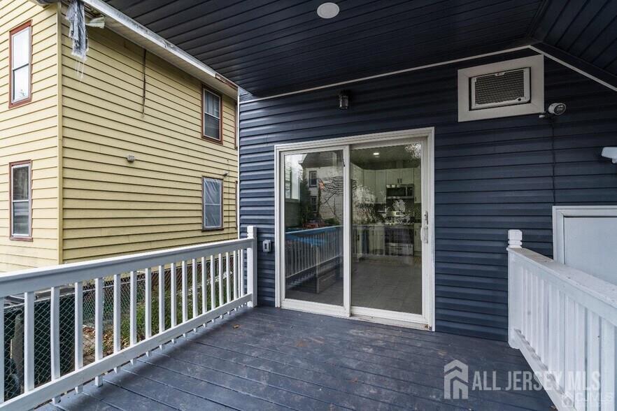 29 S S 2nd, Highland Park, NJ, 08904