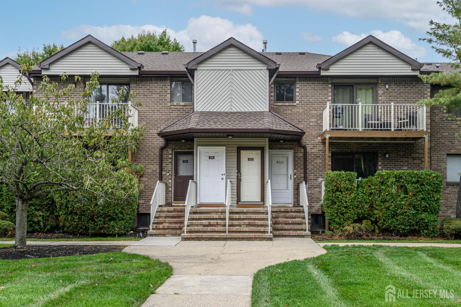 310 Lincoln, Lyndhurst, NJ, 07071