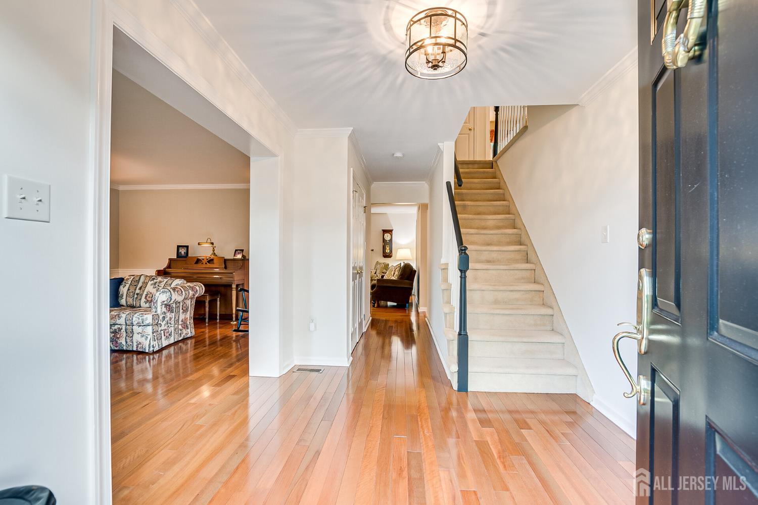 3 Clinton Court, South Brunswick, NJ, 08824