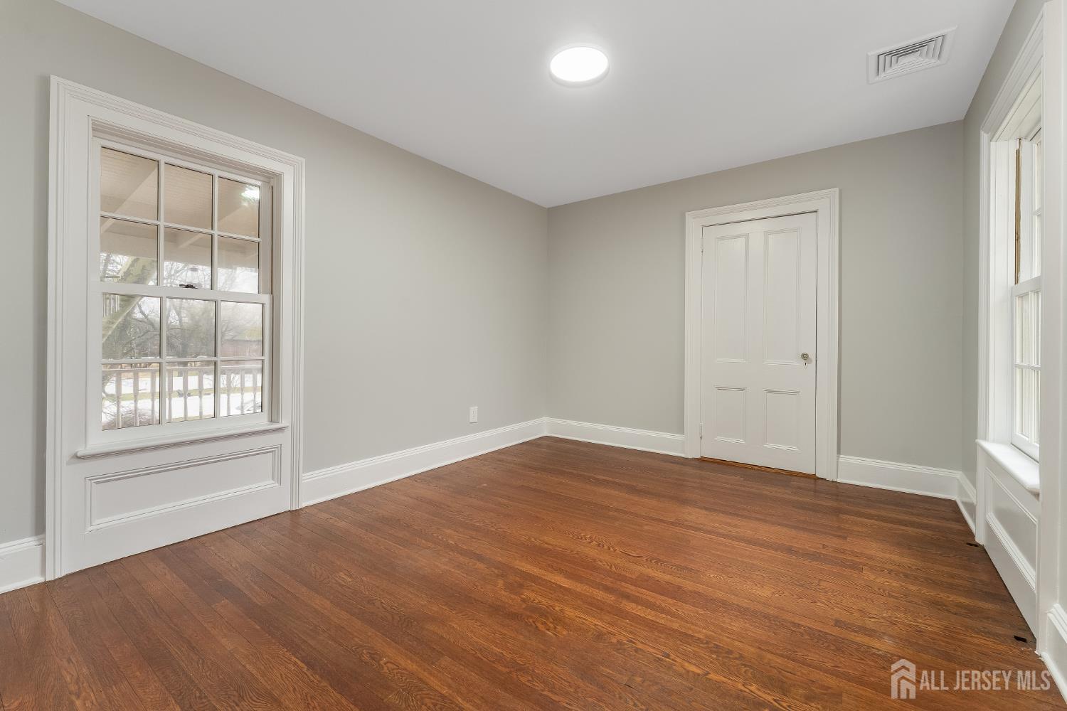 757 Ray, Ridgefield, NJ, 07657