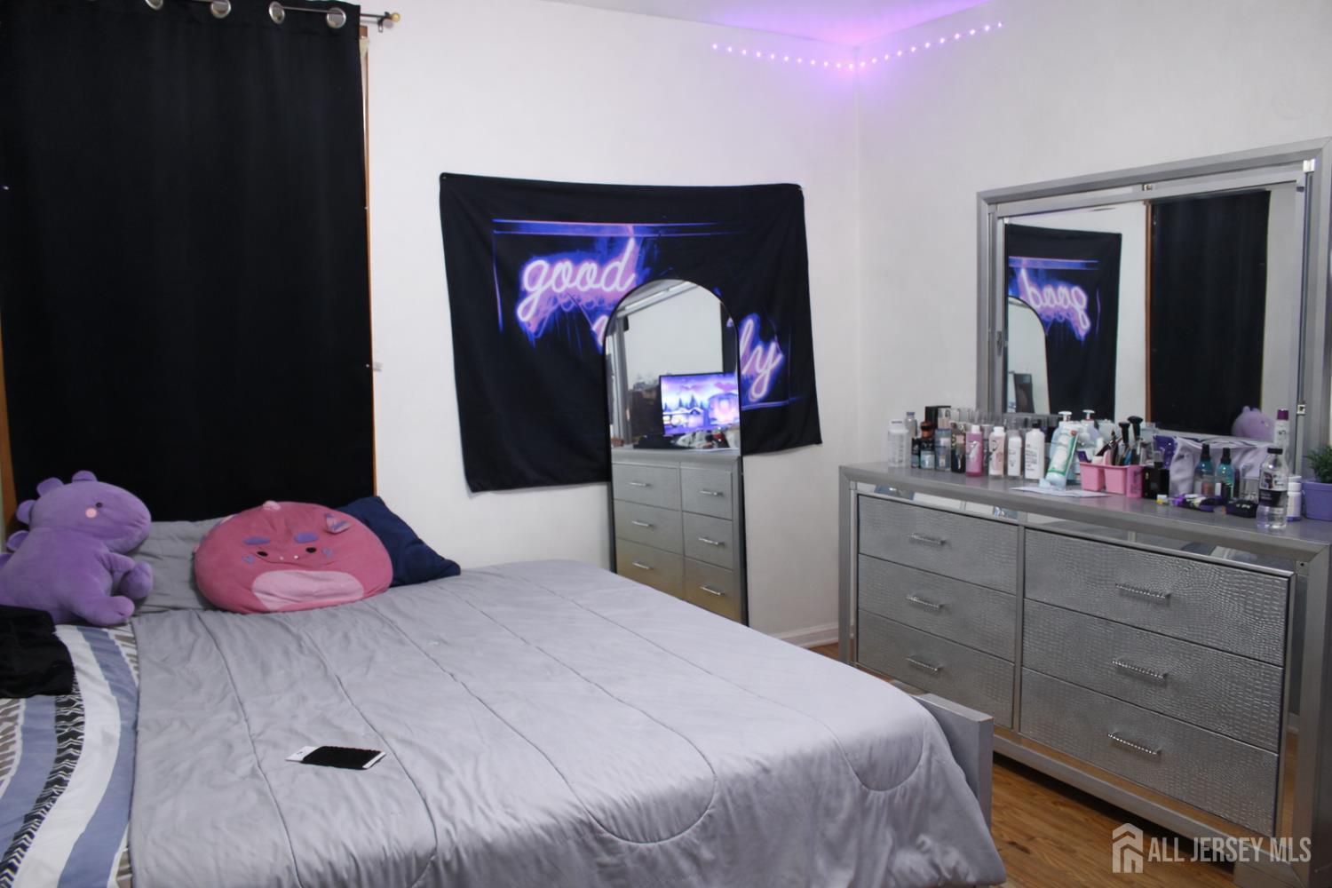 556 compton Avenue, Perth Amboy, NJ, 08861