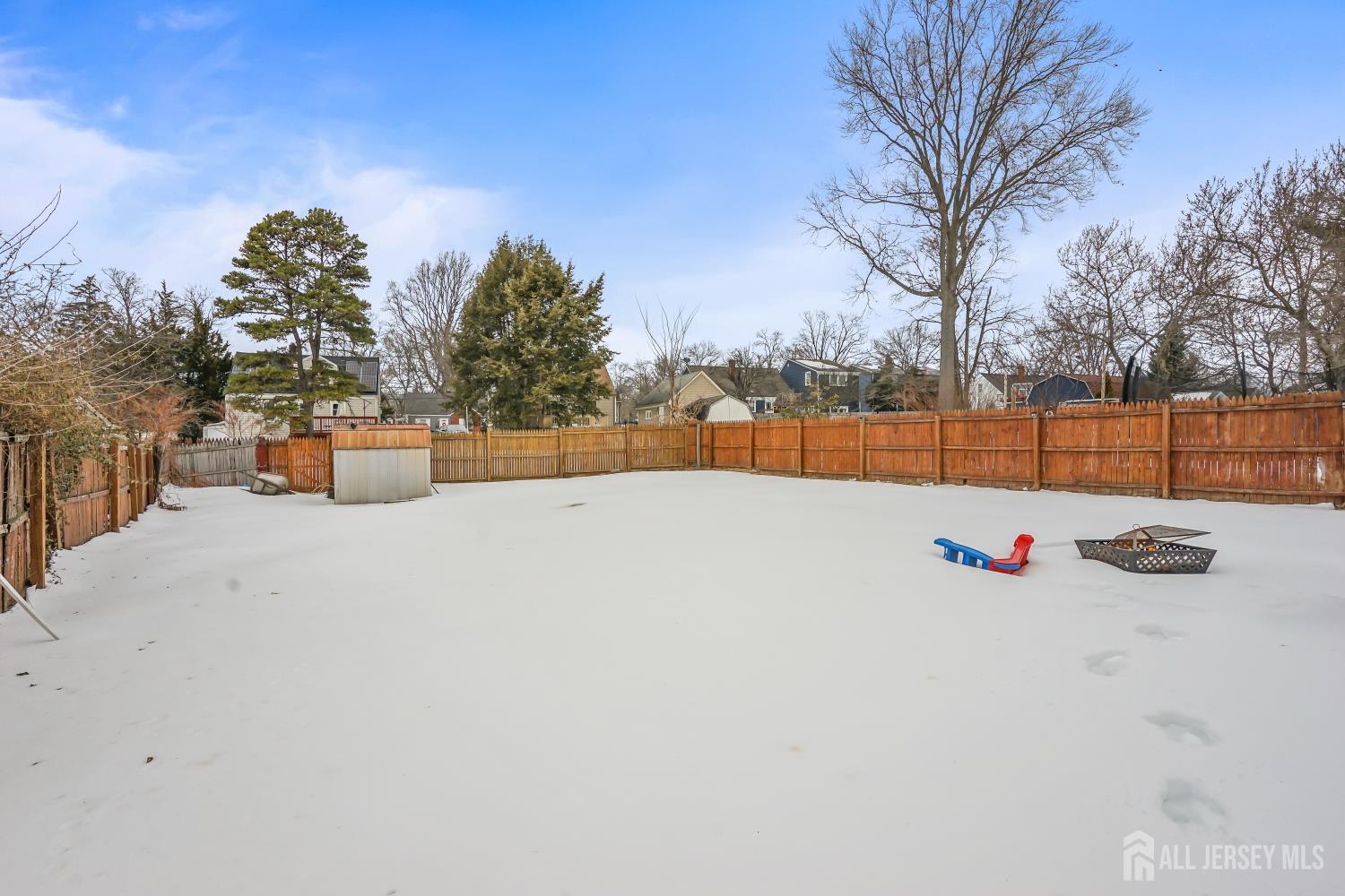 820 front Street, Dunellen, NJ, 08812 820 front Street, Dunellen, NJ, 08812