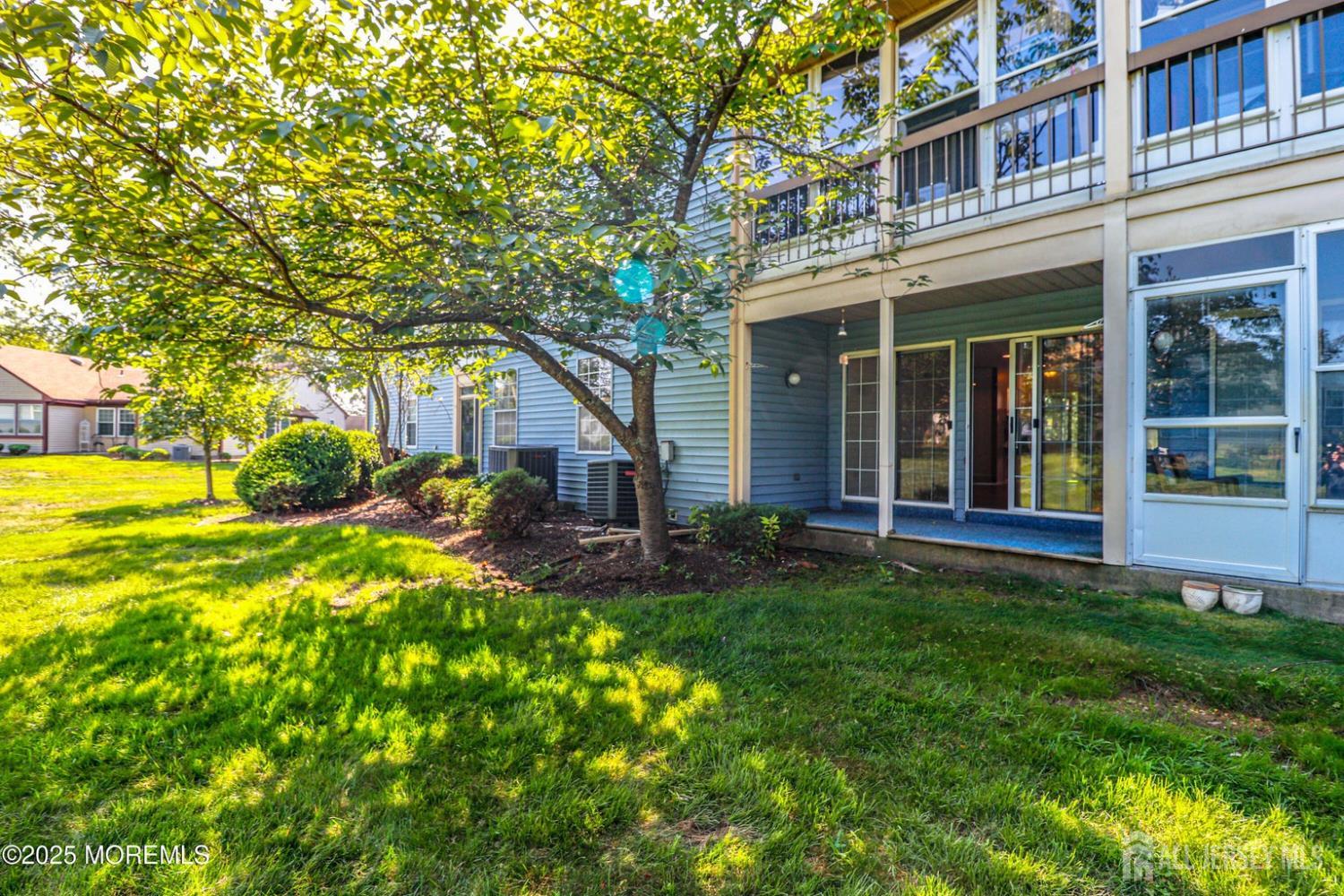 8 Benjamin Franklin Drive, Monroe, NJ, 08831