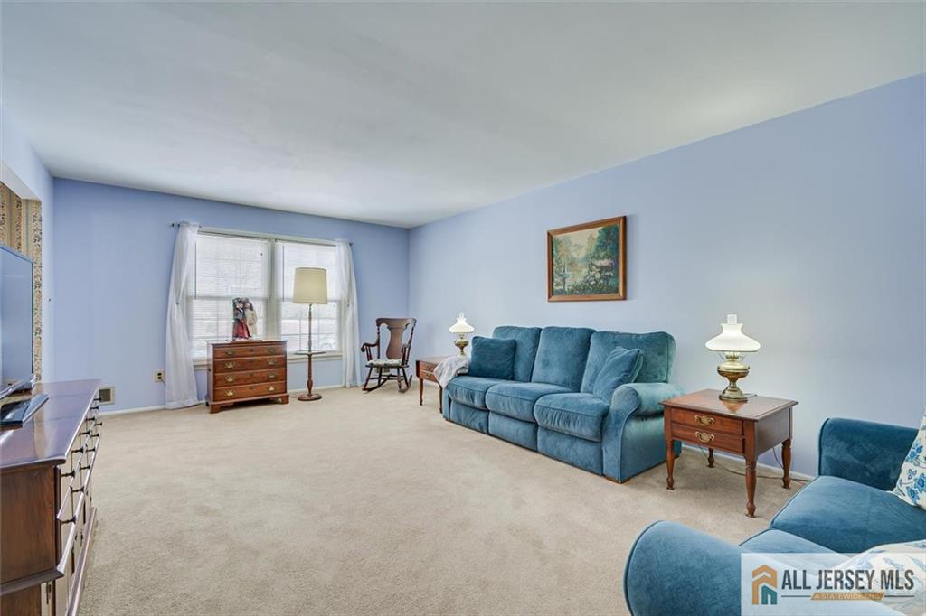 17 Eastern Drive, South Brunswick, NJ, 08824 17 Eastern Drive, South Brunswick, NJ, 08824