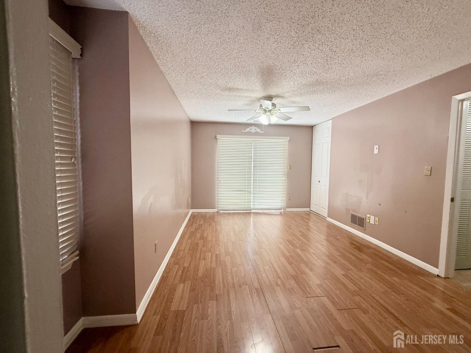 1 Carriage Place, Edison, NJ, 08820 1 Carriage Place, Edison, NJ, 08820