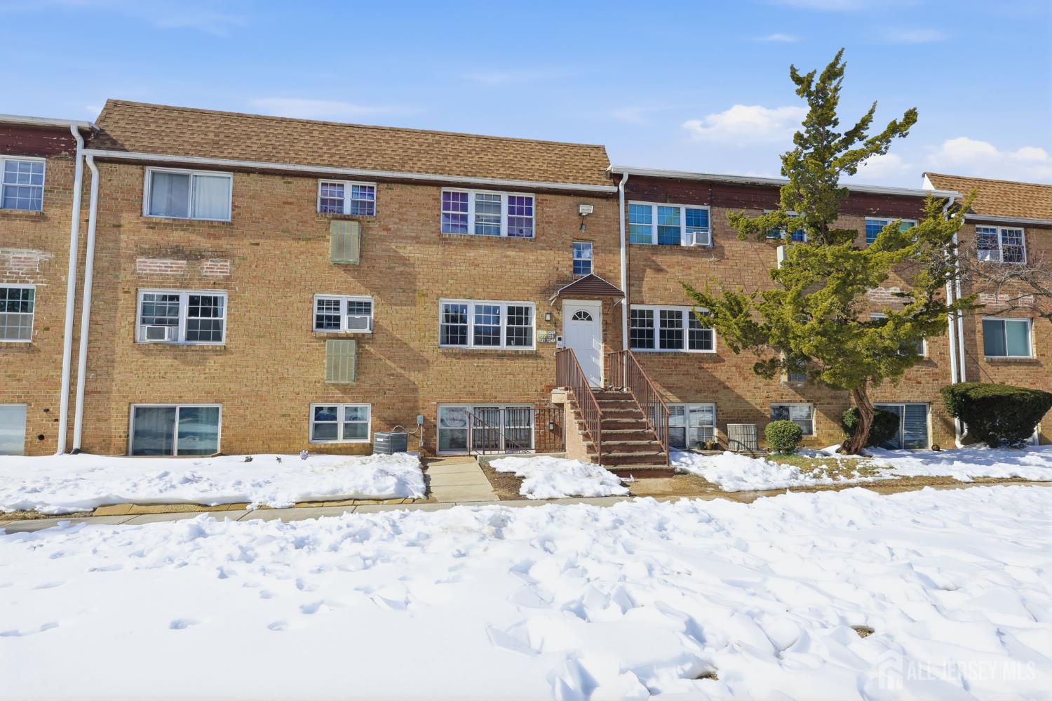 215 William, Harrison, NJ, 07029