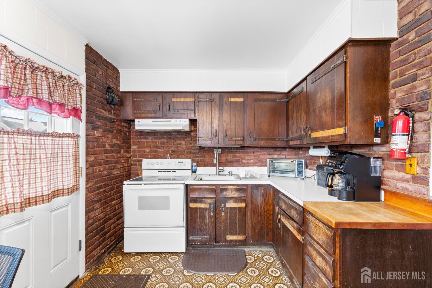 29 Park, Iselin, NJ, 08830