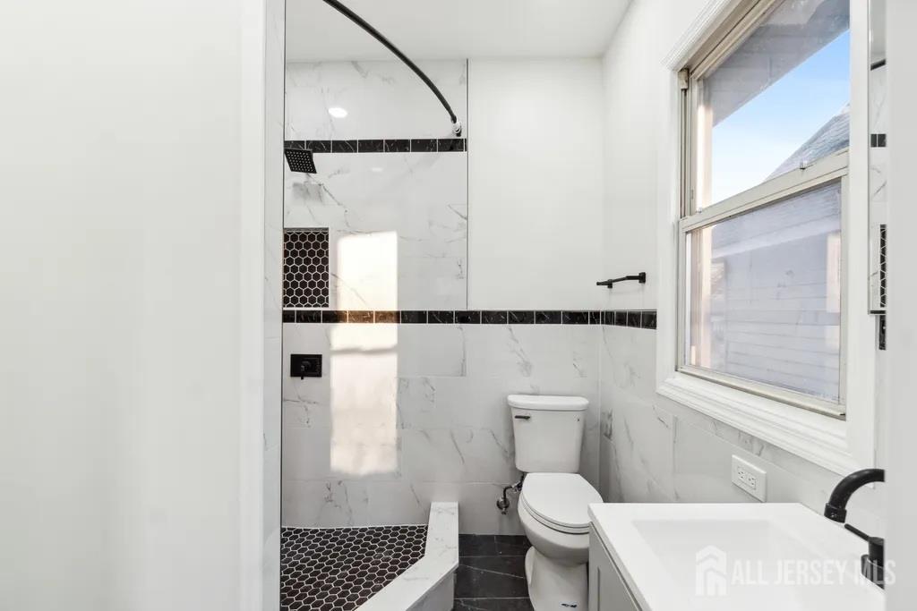 29 S S 2nd, Highland Park, NJ, 08904