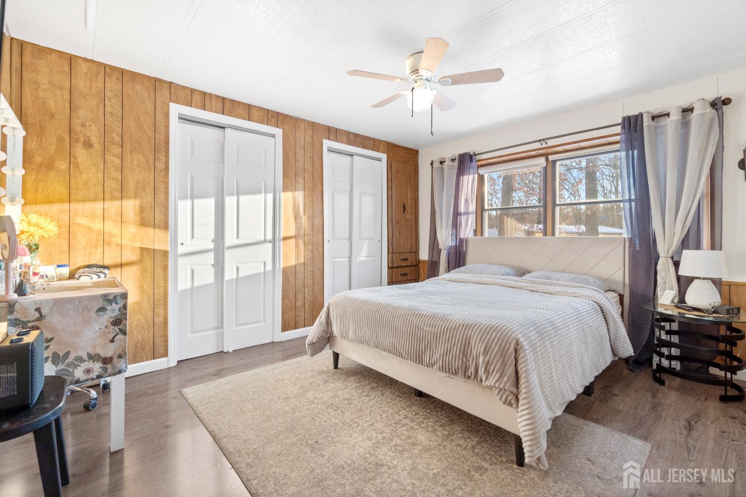 28 Dickens, North Brunswick, NJ, 08902