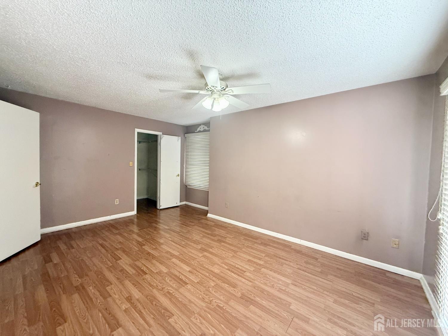 1 Carriage Place, Edison, NJ, 08820 1 Carriage Place, Edison, NJ, 08820