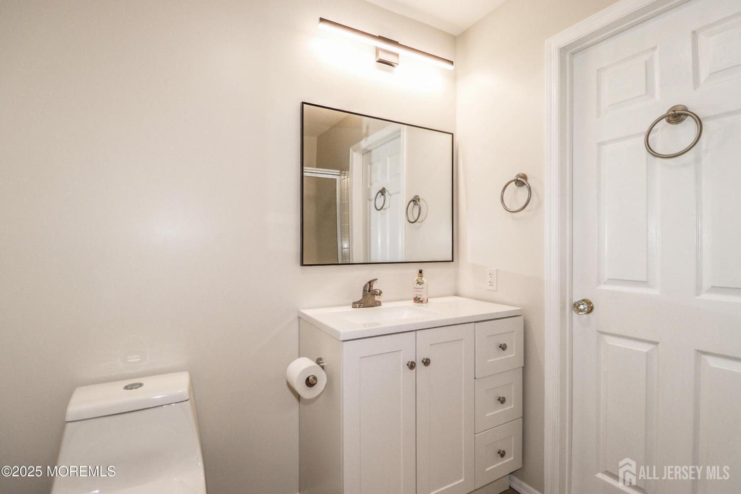 8 Benjamin Franklin Drive, Monroe, NJ, 08831