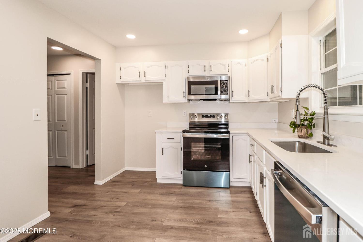 8 Benjamin Franklin Drive, Monroe, NJ, 08831