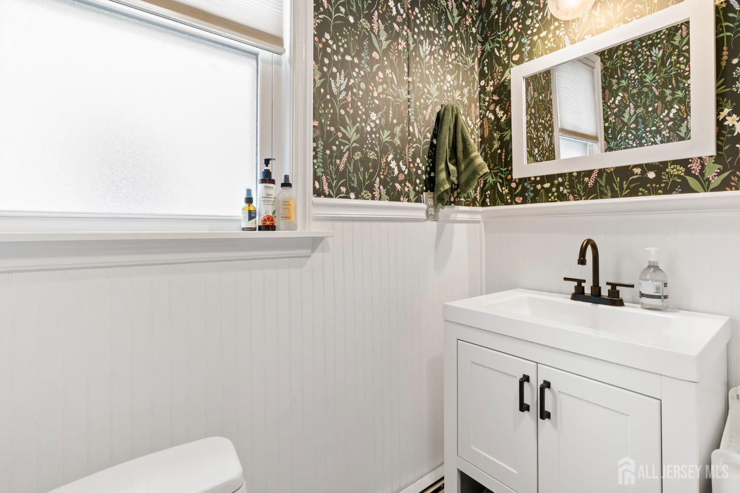 46 Plainfield Avenue, Metuchen, NJ, 08840 46 Plainfield Avenue, Metuchen, NJ, 08840