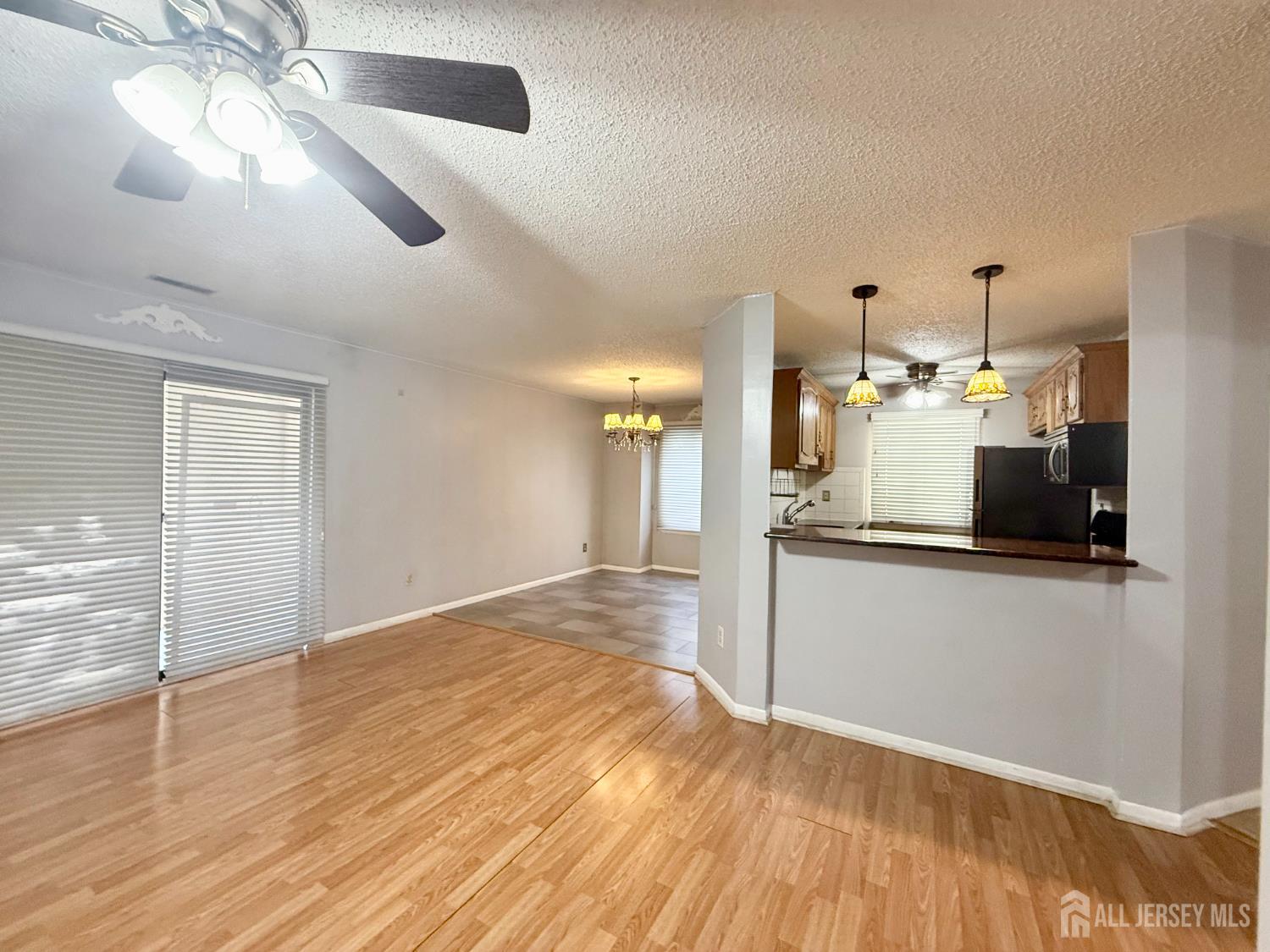 1 Carriage Place, Edison, NJ, 08820 1 Carriage Place, Edison, NJ, 08820