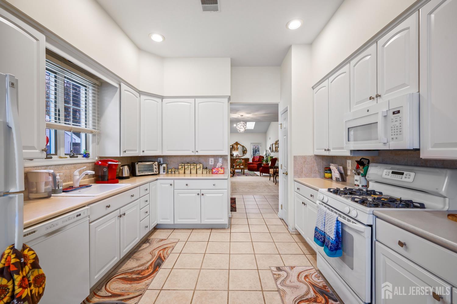 17 Kingston Court, Monroe, NJ, 08831