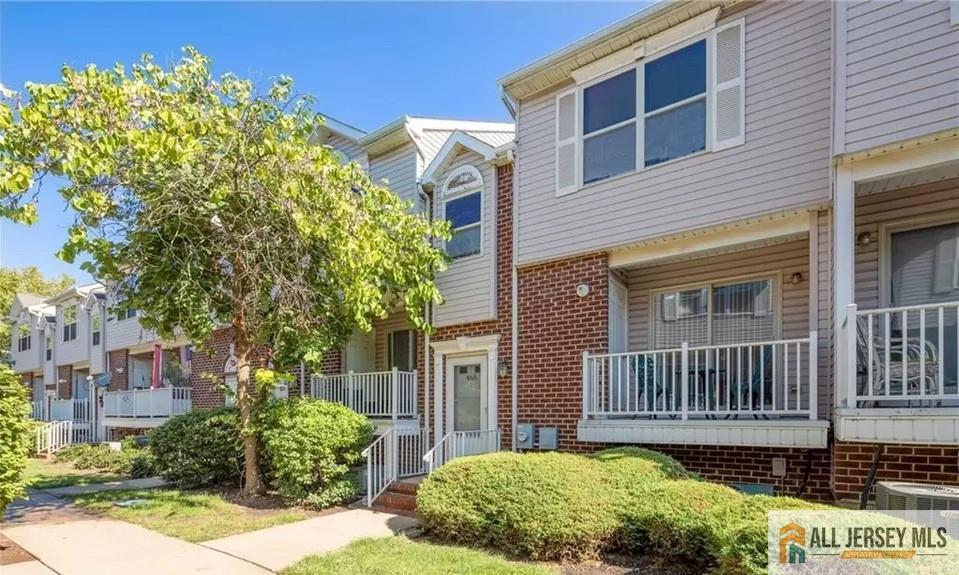 345 Kaplan, Hackensack, NJ, 07601