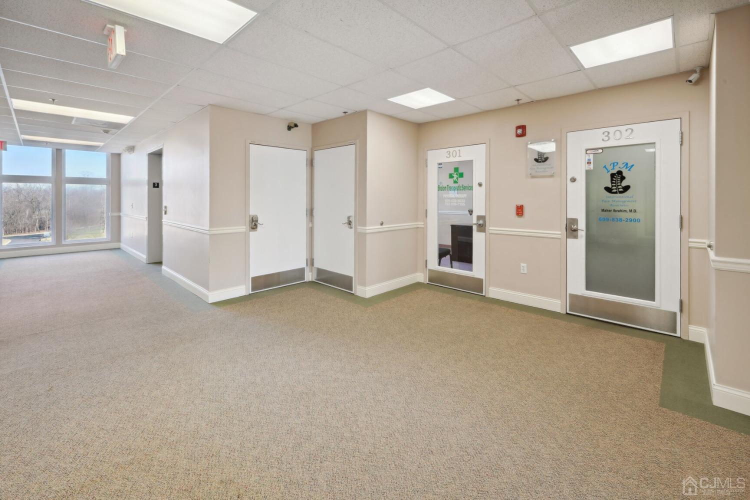 1374 White Horse Hamilton Square, Hamilton, NJ, 08619