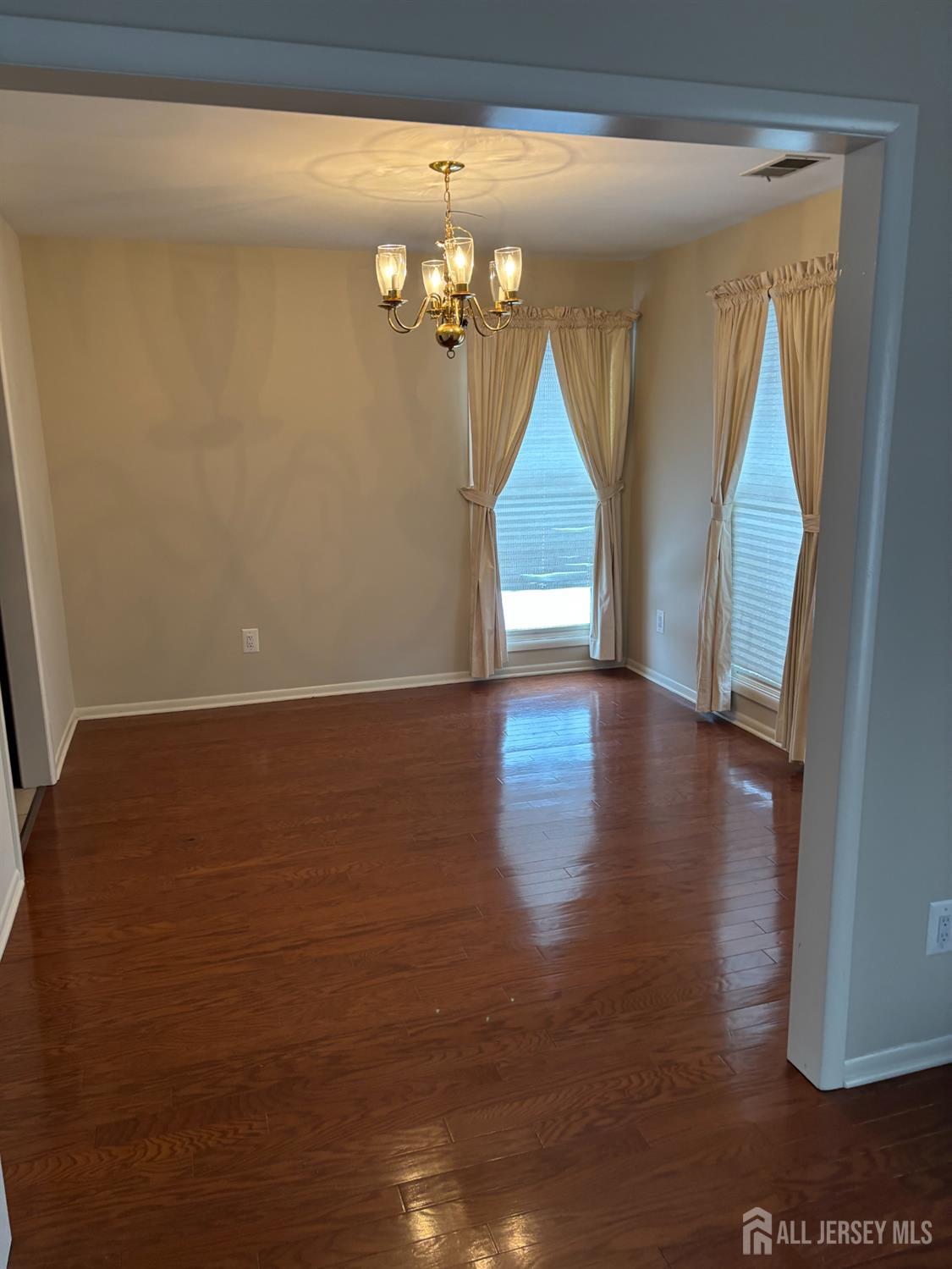 92 Heather, Edison, NJ, 08820