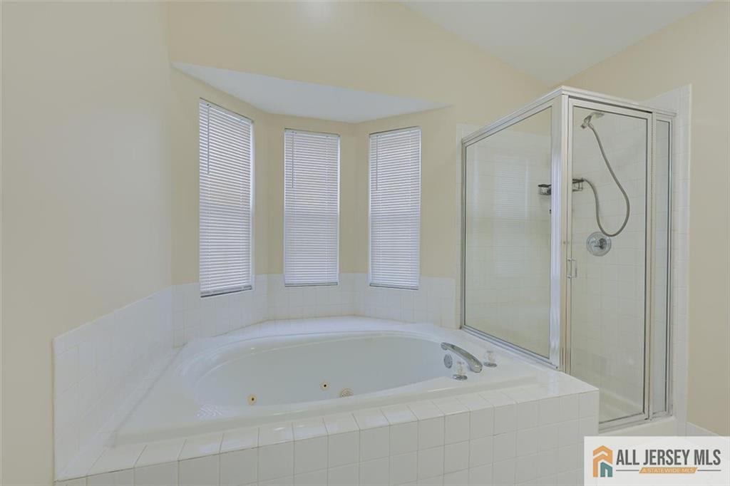 401 Pheasant Run, South Brunswick, NJ, 08852