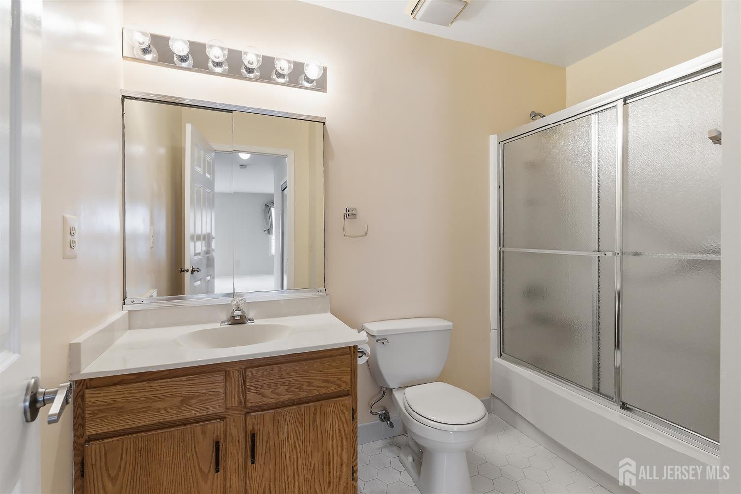 138 Concordia UNIT A, Monroe, NJ, 08831