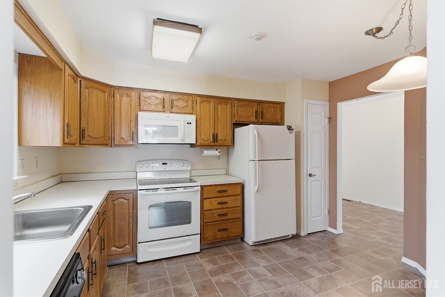 138 Concordia UNIT A, Monroe, NJ, 08831