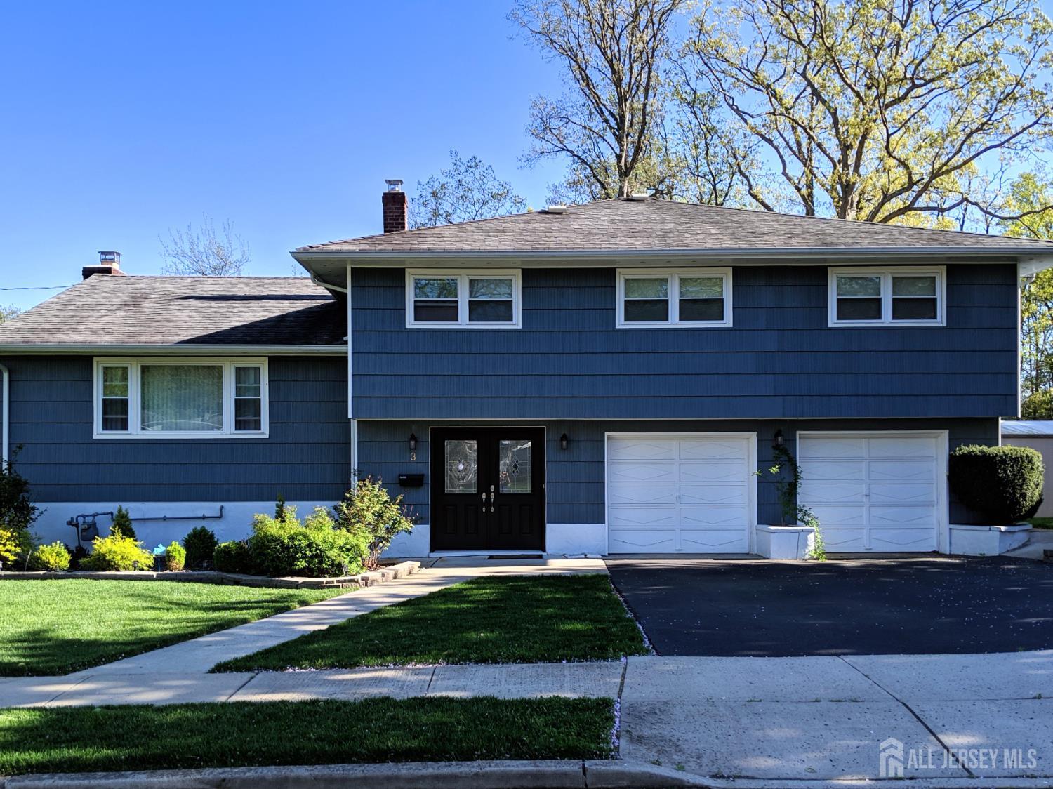 4 Walnut, Monroe, NJ, 08831