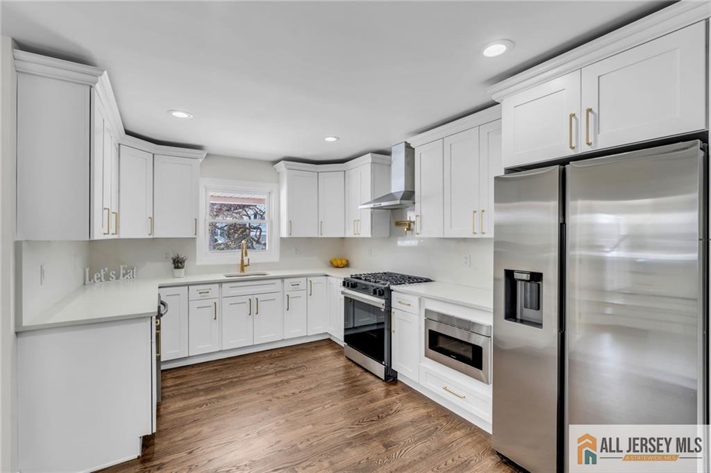 27 Sheppard, Edison, NJ, 08817