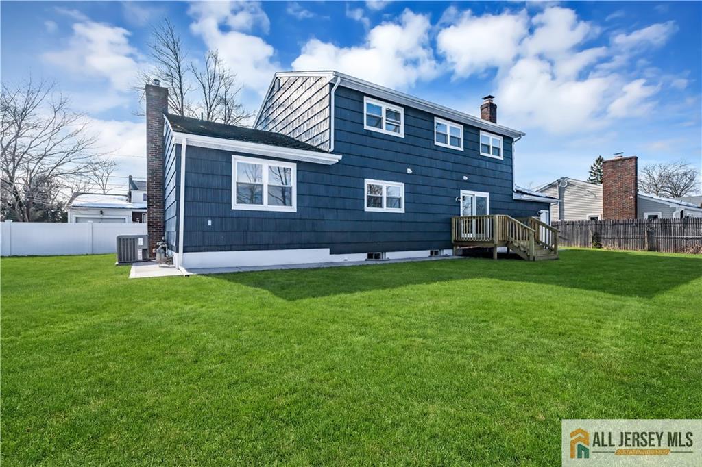 27 Sheppard, Edison, NJ, 08817