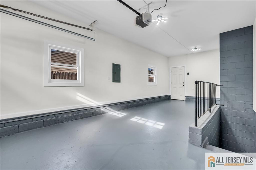 27 Sheppard, Edison, NJ, 08817