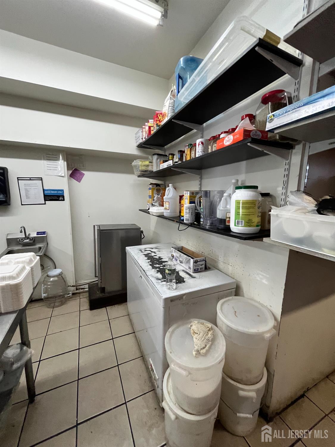 1245 US-1 UNIT 1L, Edison, NJ, 08837