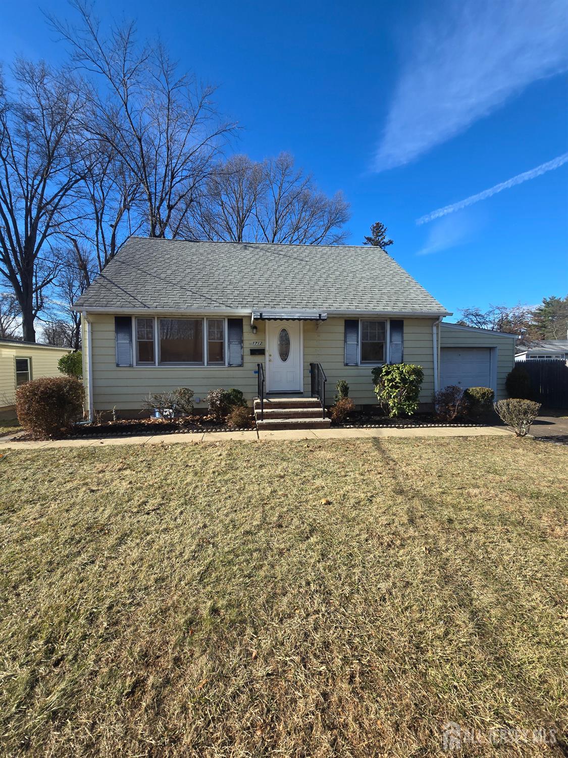 Photo of 1712 Kenyon Avenue