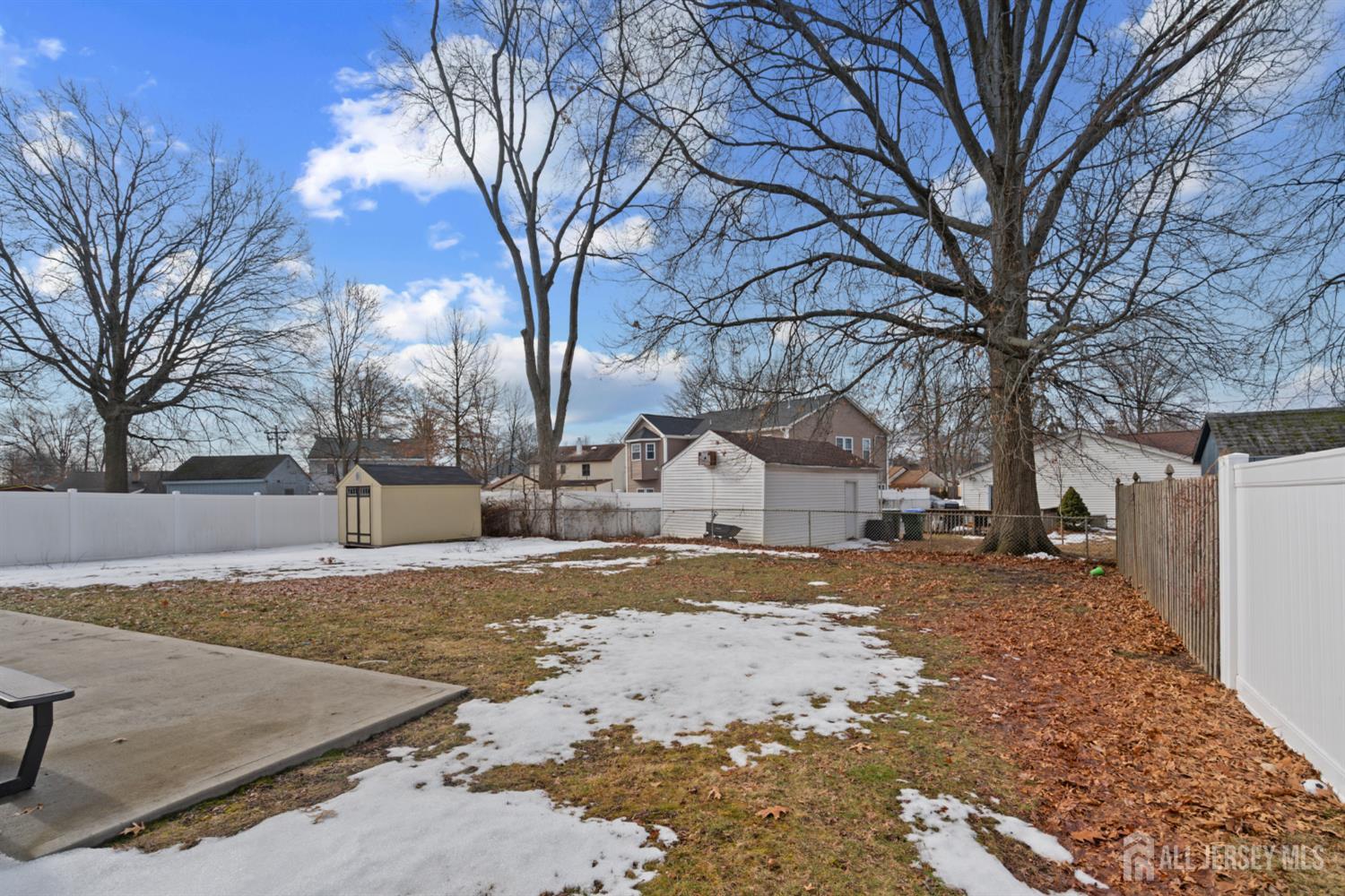 7 Dobson, Edison, NJ, 08817