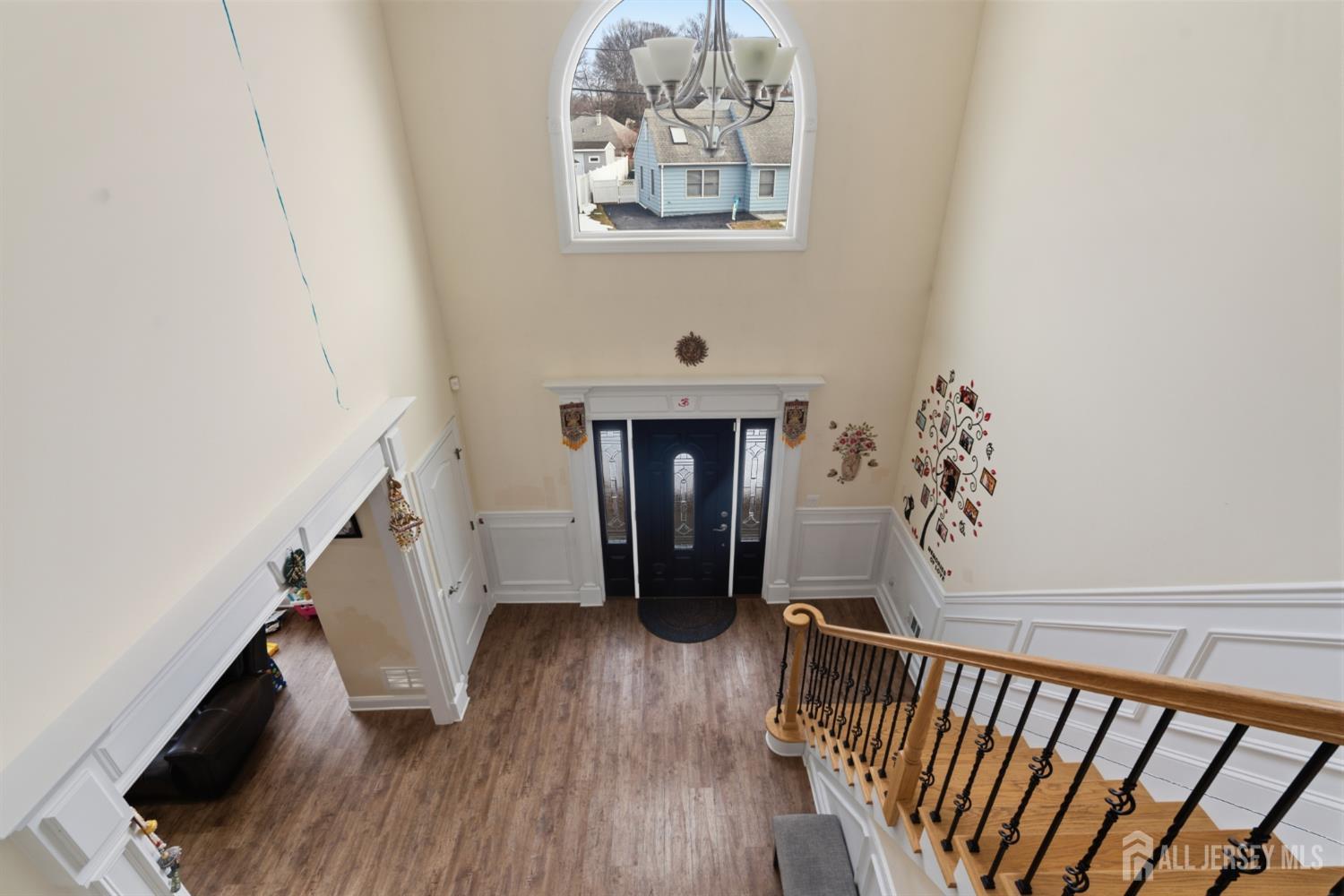 7 Dobson, Edison, NJ, 08817