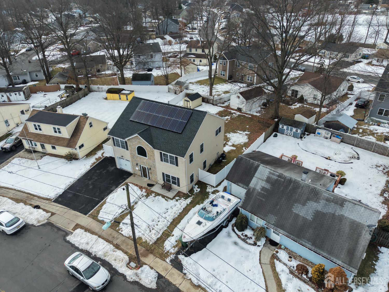 7 Dobson, Edison, NJ, 08817