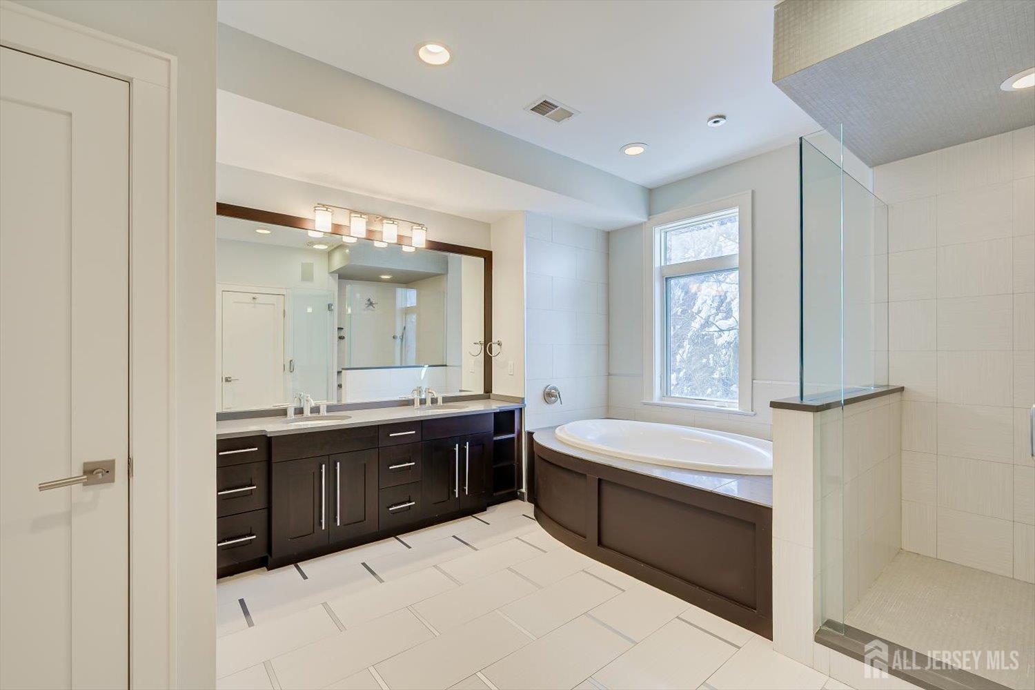 8707 Churchill, North Bergen, NJ, 07047