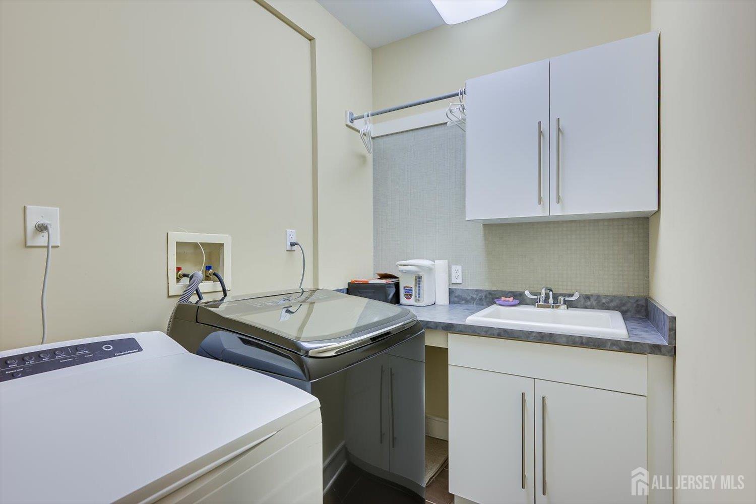 8707 Churchill, North Bergen, NJ, 07047