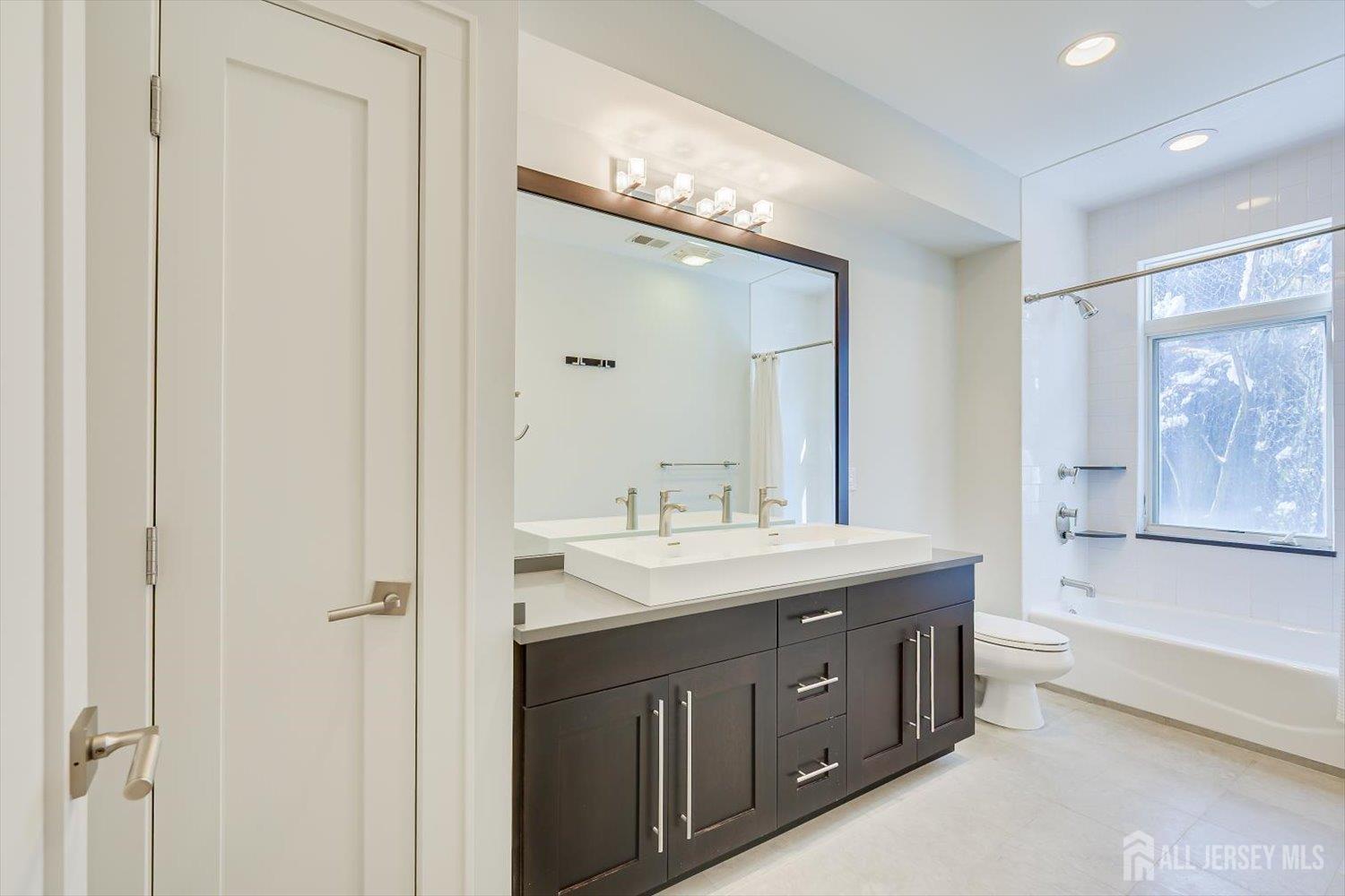 8707 Churchill, North Bergen, NJ, 07047