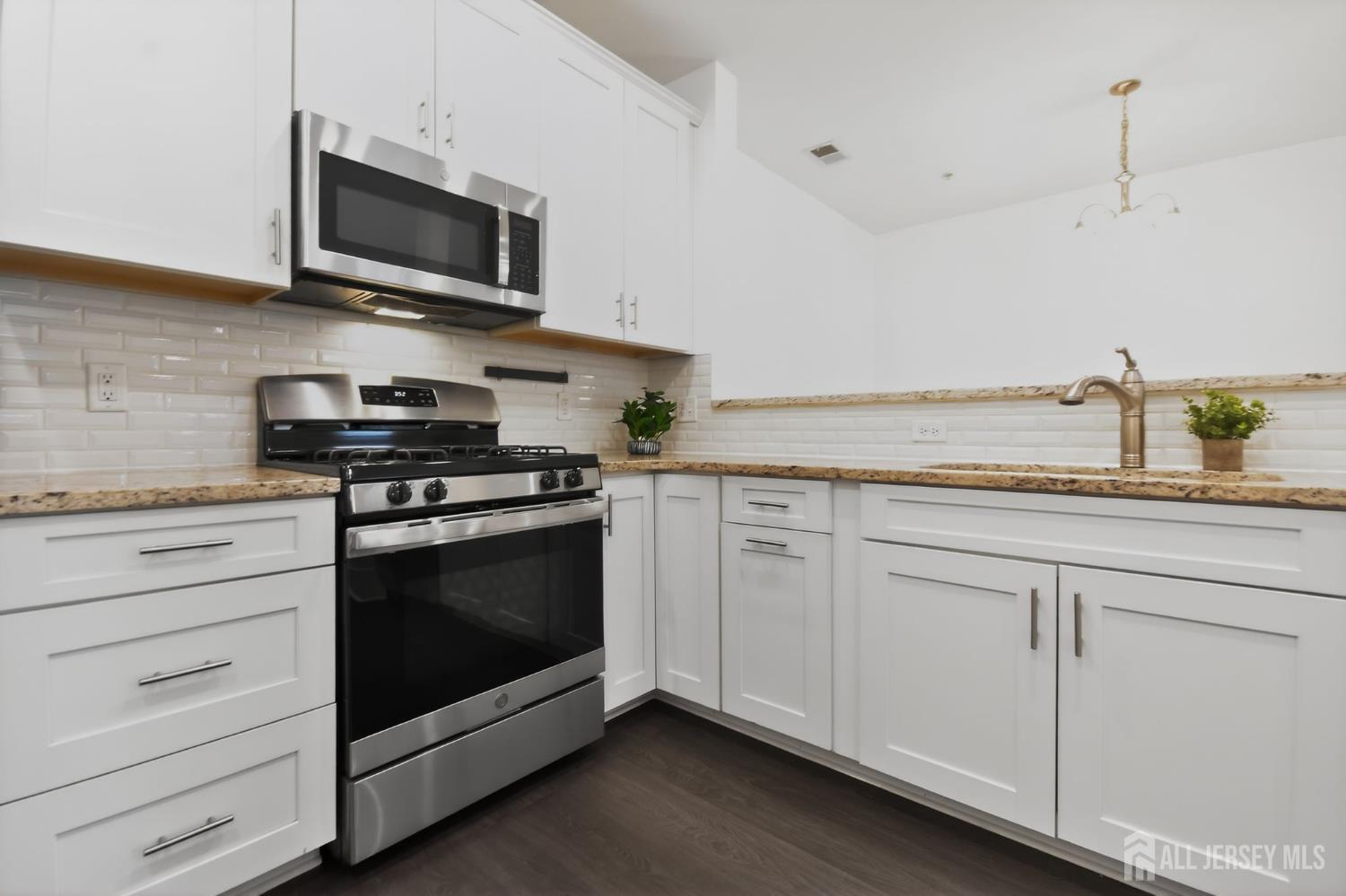 17 Kingston Court, Monroe, NJ, 08831