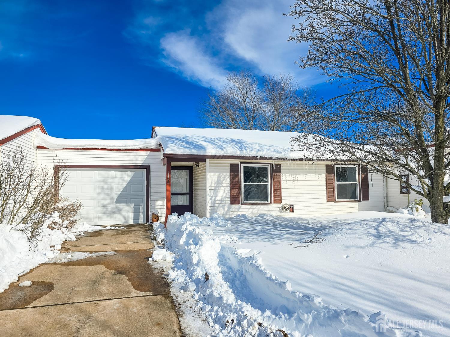 17 Kingston Court, Monroe, NJ, 08831