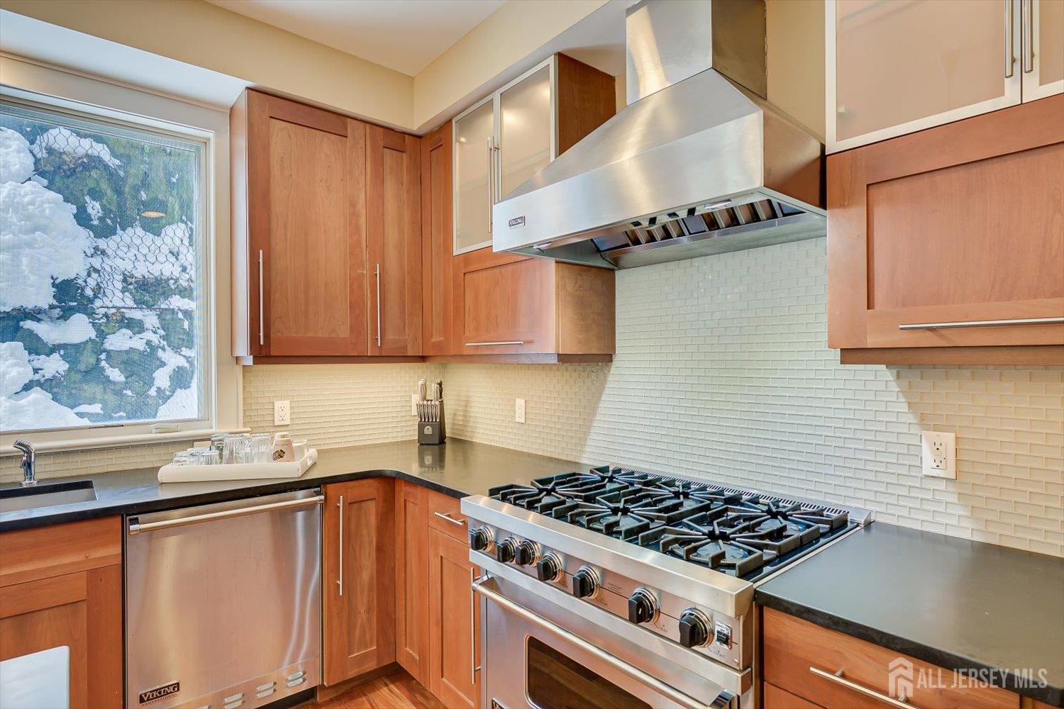 8707 Churchill, North Bergen, NJ, 07047