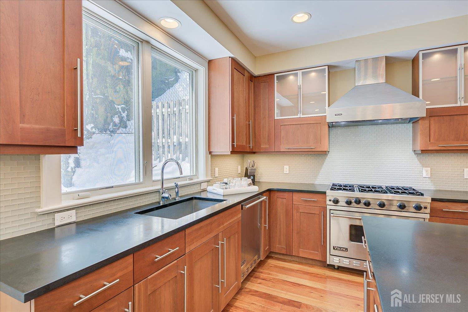 8707 Churchill, North Bergen, NJ, 07047