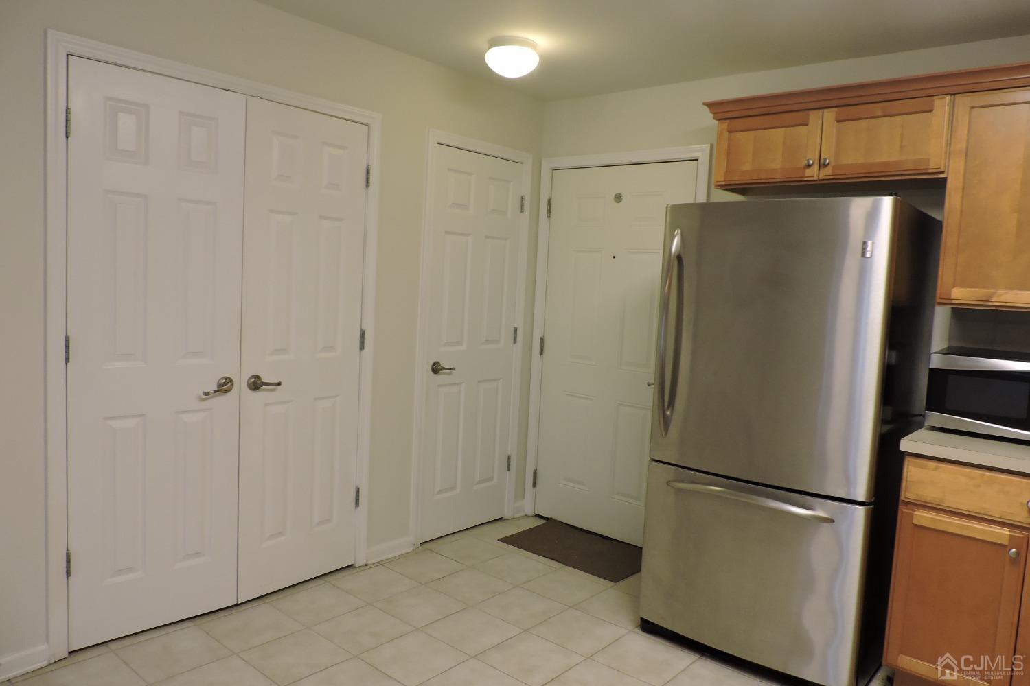 81 Liddle, Edison, NJ, 08837