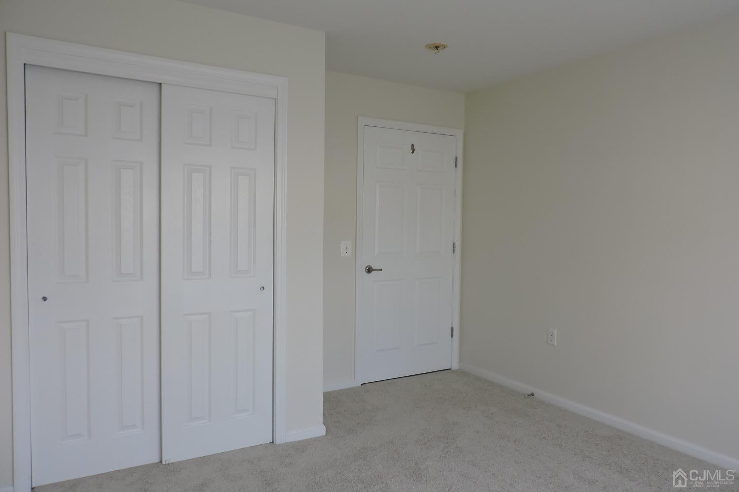 81 Liddle, Edison, NJ, 08837