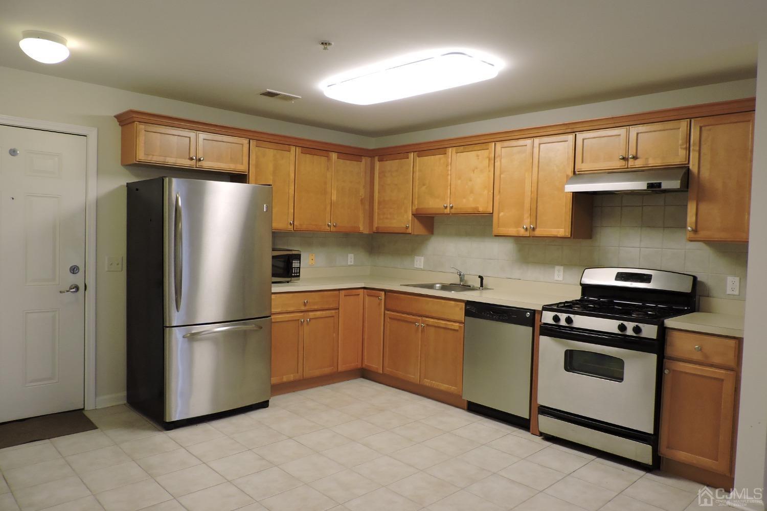 81 Liddle, Edison, NJ, 08837