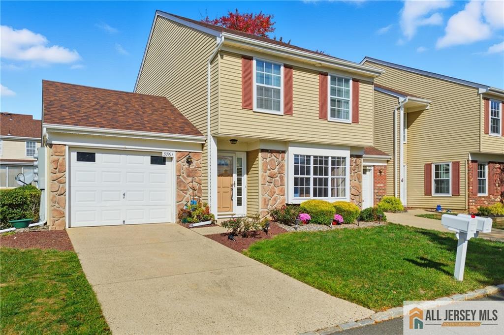 Photo of 376 Stirling Drive 376a