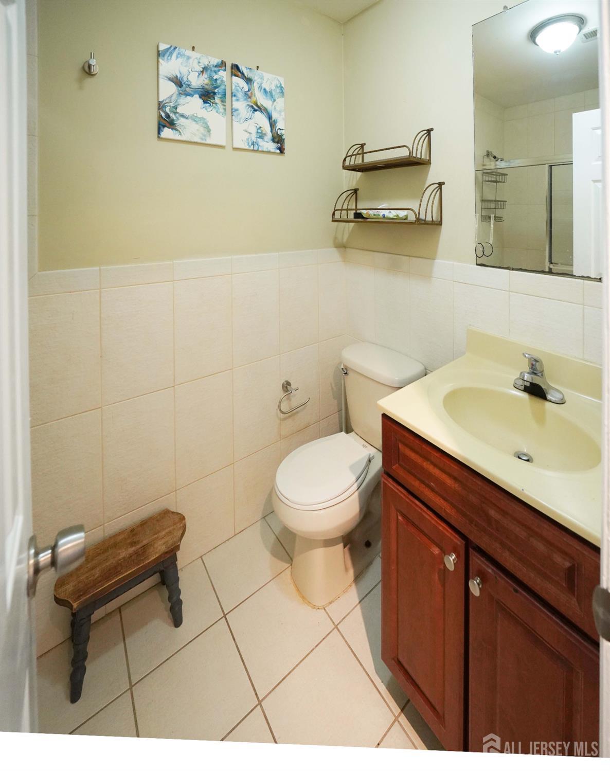 1111 EDISON GLEN, Edison, NJ, 08837