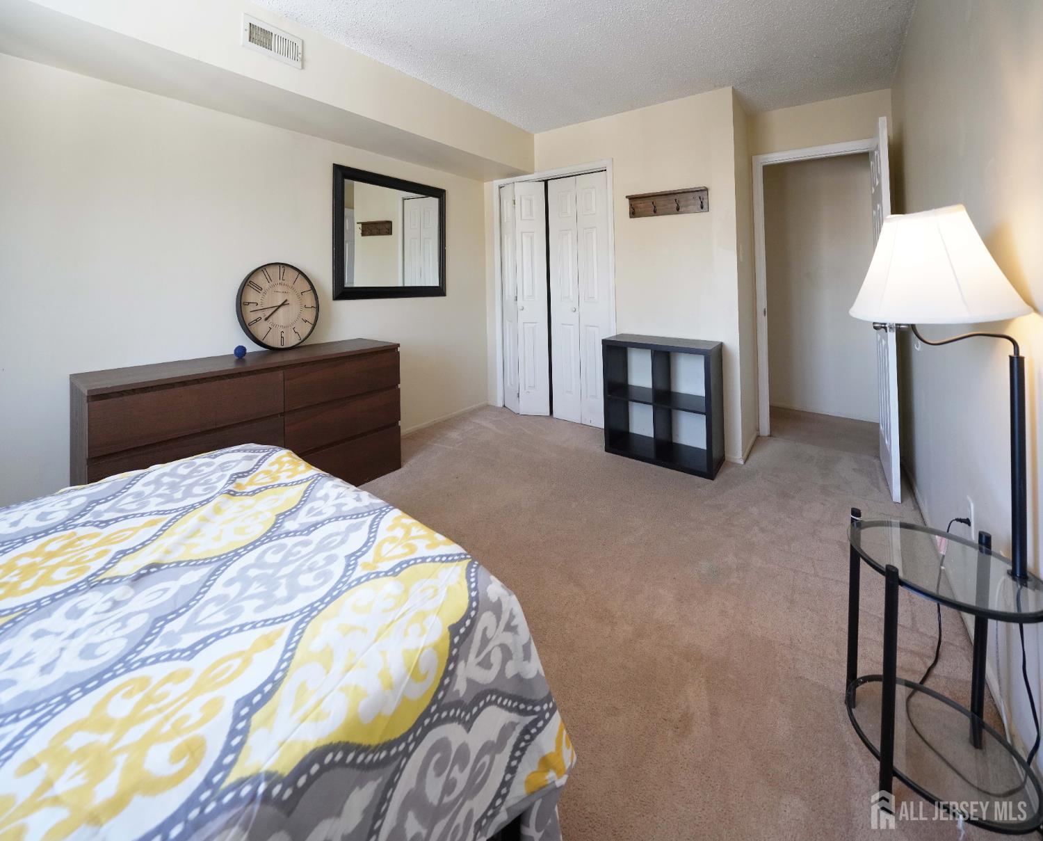 1111 EDISON GLEN, Edison, NJ, 08837