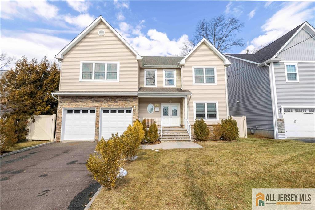 628 New Dover, Colonia, NJ, 07067