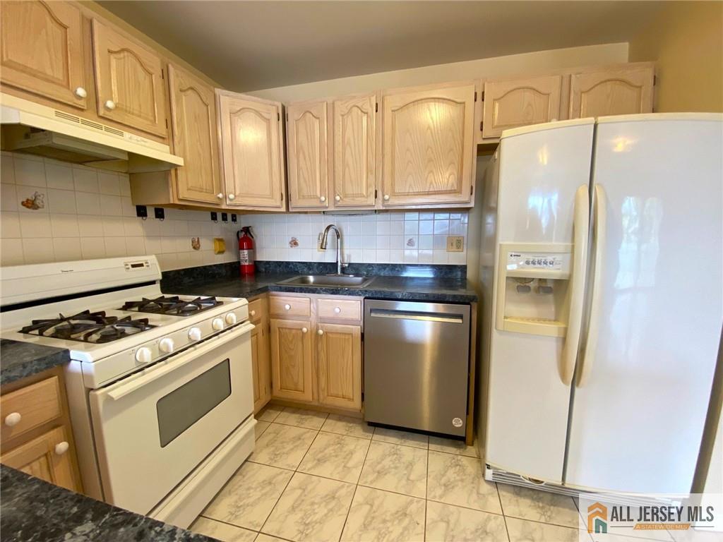 76 Union UNIT A10, Newark, NJ, 07105